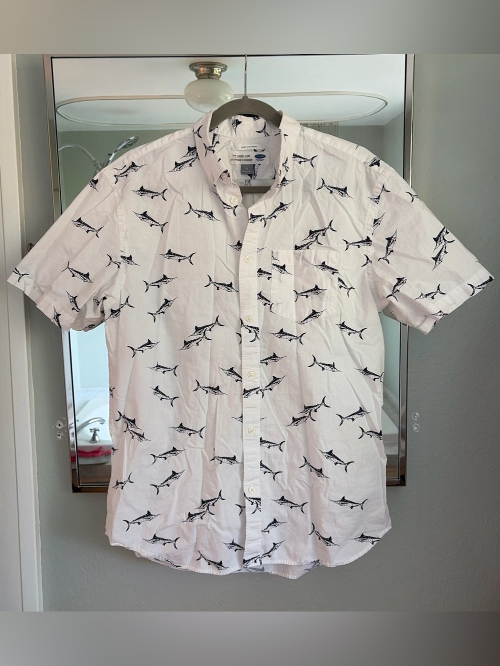 Old Navy white button-up shirt with blue marlin fish print